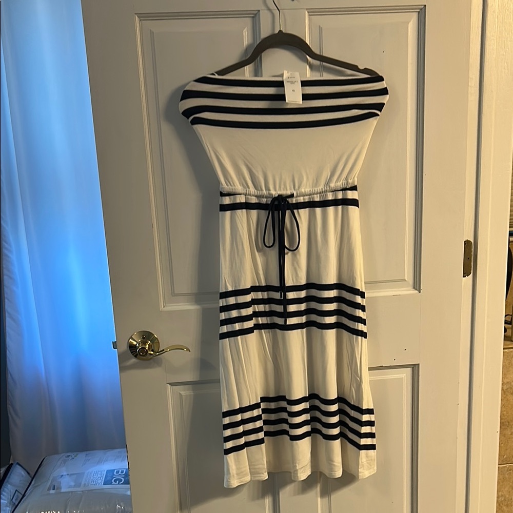 Banana Republic Striped strapless Dress